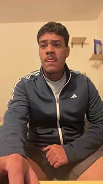 Ugh_Manux Webcamshow