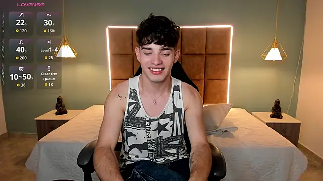 AlejooTwink webcam show