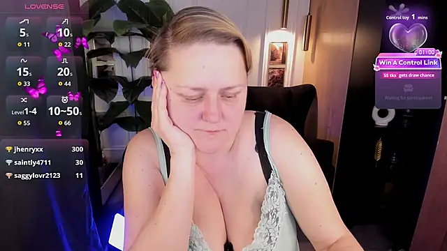 ScarlettSoft 라이브 XXX 채팅