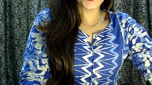 Pertunjukan Kamera Web Exotic_tanvi