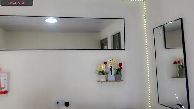 NathalialLooes Webcamshow