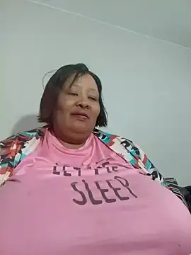 nancy111 – Live XXX-chat