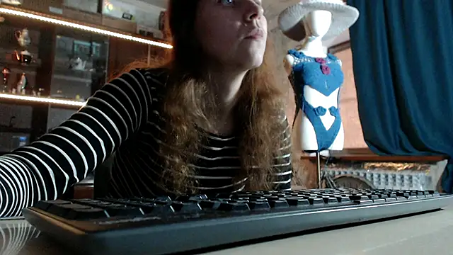 pa1e_pr1ncess' Live XXX Chat