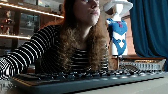 Živý XXX chat pa1e_pr1ncess