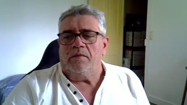 Laurent_oldmen Adlı Modelin Canlı XXX Sohbeti