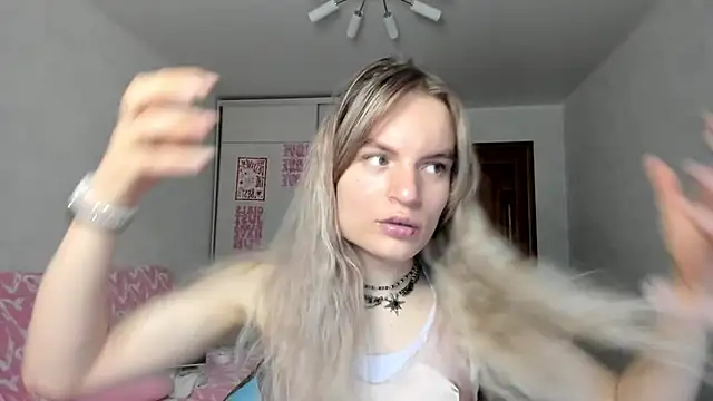 Show de milliKira006 na webcam