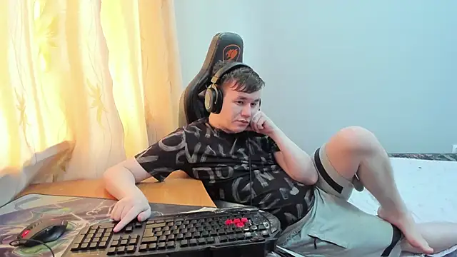 Вебкам-шоу iliaskrislove