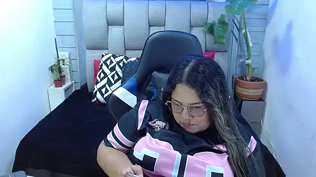 دردشة evelin_zaens الجنسية المباشرة