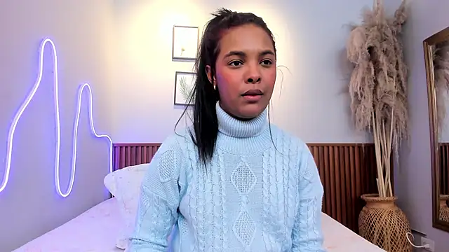 MIAROGGERSS 现场XXX聊天