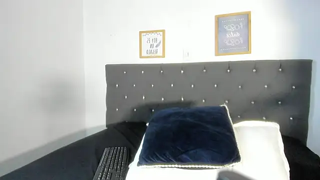 Tiffany_Delucci's Live XXX Chat