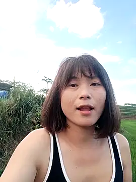 Chat +18 de linda_bae00 ao vivo