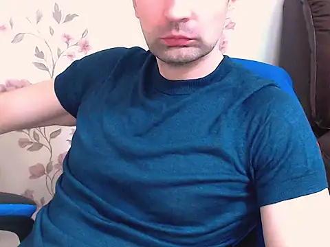 Leo_1617 – Naživo XXX chat