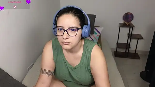 Chat +18 de blue__moon_ ao vivo