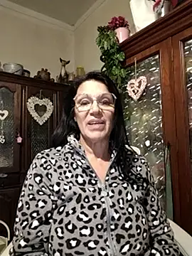 Melmamalhuda@xh: онлайн-секс-чат