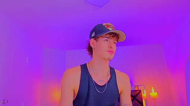 nova_salvatore Live XXX-Chat