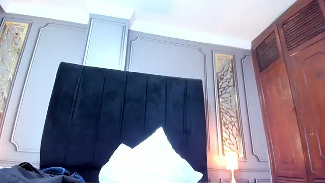 Chat XXX Live inocent_fire