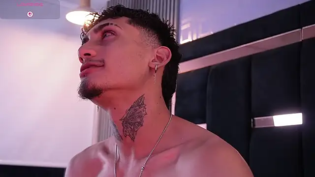 Dark_Eros_'s Live XXX Chat