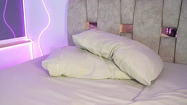 Petitte_Mussa 라이브 XXX 채팅