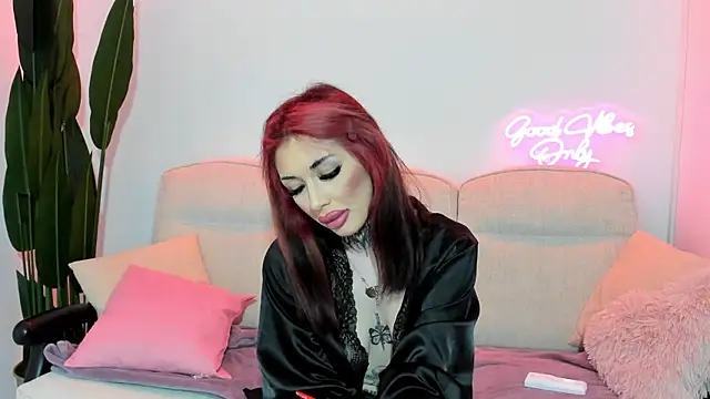 Cassy-Foxy's Live XXX Chat