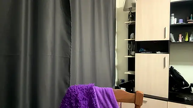 AquilineOrites – Live XXX-chat