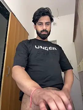 Royalboy_03 Adlı Modelin Canlı XXX Sohbeti