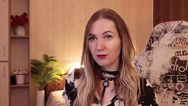 Hello_Lisha's Webcam Show