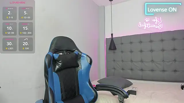 Chat XXX Live scarletcherry18