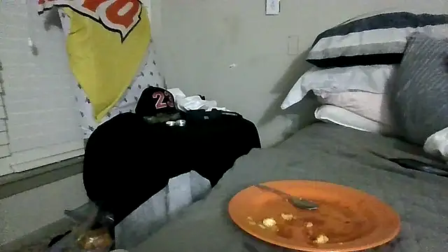 Triggerhappycj100 Live XXX-Chat