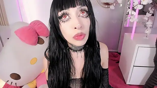 SalemBlackrose live XXX chat