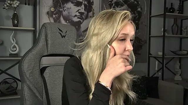 دردشة MaoqiBeverly الجنسية المباشرة