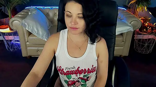 Chat +18 de Dafni_Monn ao vivo