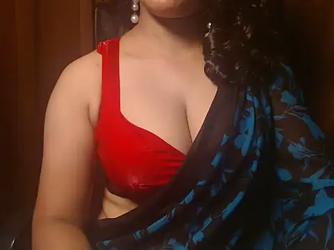 XXX chat uživo modela HOT-PAYAL