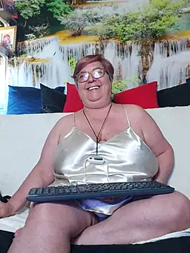 QueenPammy1 – Live XXX-chat