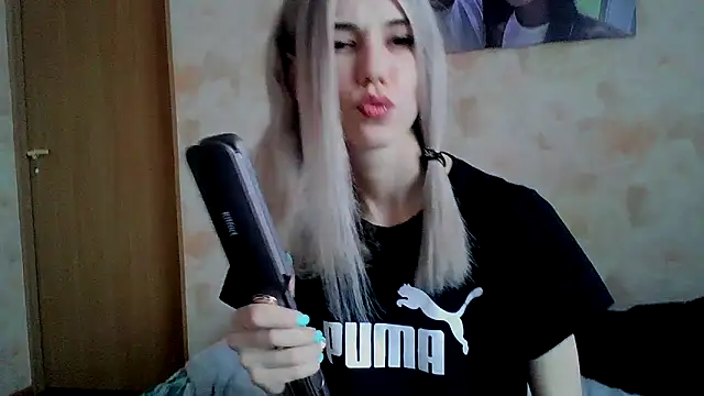 Chatroom XXX en direct de Crazy_Empresis