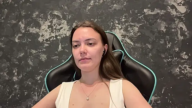 AndreeMerryman – Naživo XXX chat