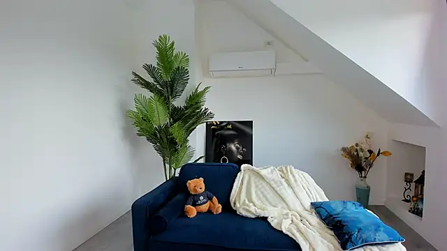 Issa_Belle18 Live XXX Chat