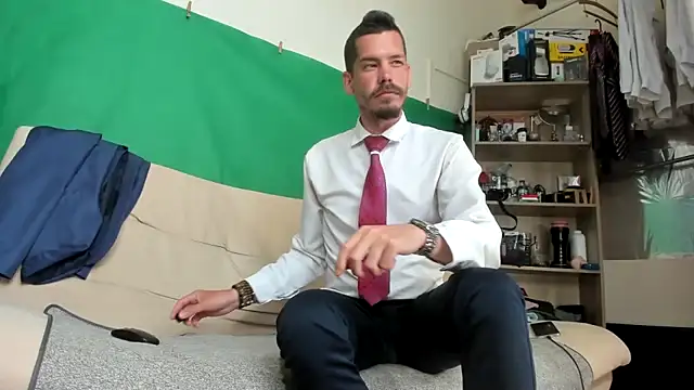 viraglaci18@xh Webcam show