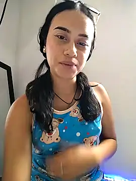 L0lita_Emi12 Webcam-Show