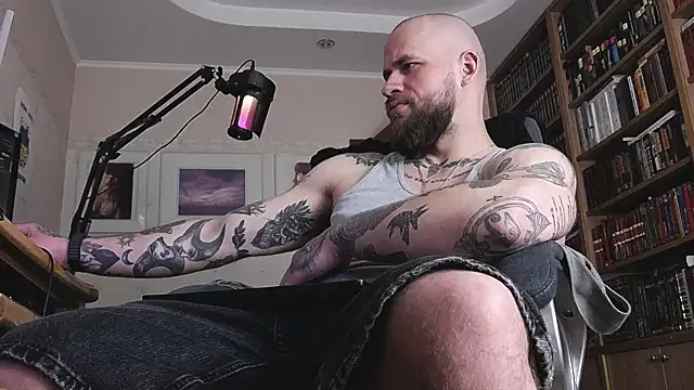 FindomJason élő XXX-chatje