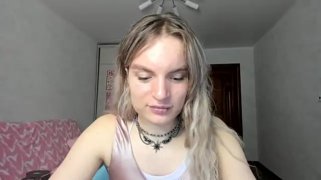 milliKira006's Webcam Show