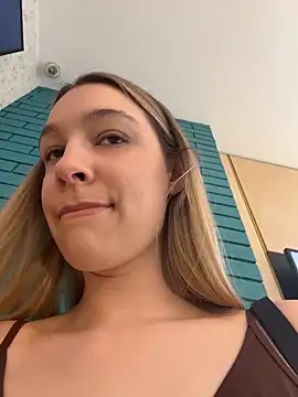 Chat XXX ao vivo de SashaCatt