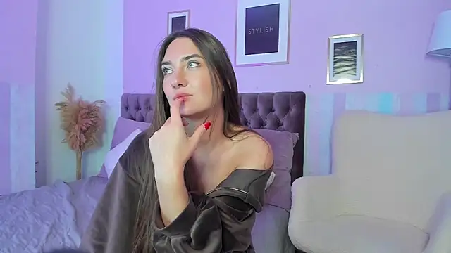 Evalaniss Adlı Modelin Canlı XXX Sohbeti