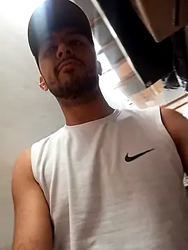 RodrigoColby2 Live XXX-chat