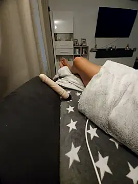 SexyJulia21's Live XXX Chat