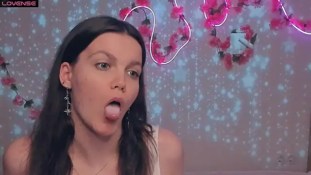 XXX chat uživo modela JuliannPaysour