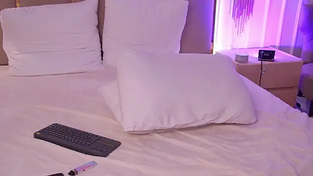 CindyMil's Live XXX Chat
