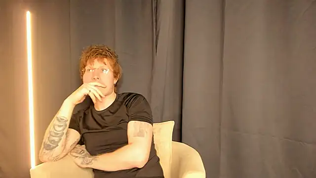 Webkamerová show BinaryMuse