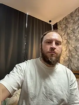 HermanFire live XXX chat