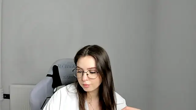 XXX chat uživo modela Regina_cute_