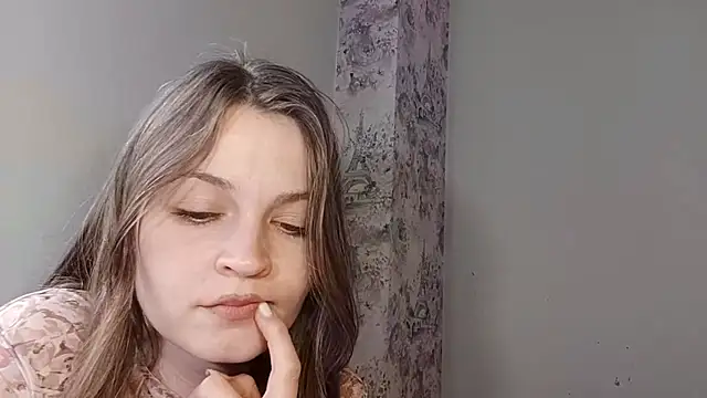 IsisCora Live XXX-chat